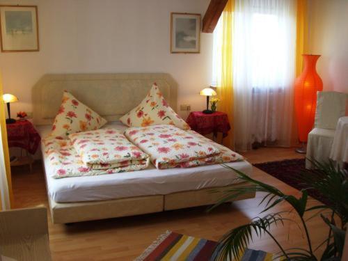 Hotel Adler Aichelberg  Bagian luar foto